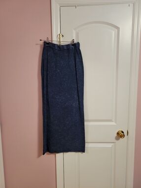 Like New Womens Jay Basics Acid Wash Stretch Knit Maxi Skirt- S- Modest, Bodycon